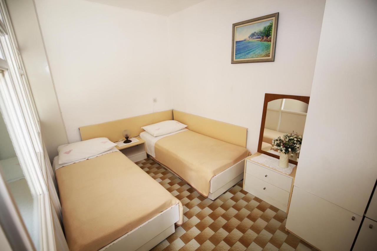 Apartments By The Sea Bol, Brac - 13413 Экстерьер фото